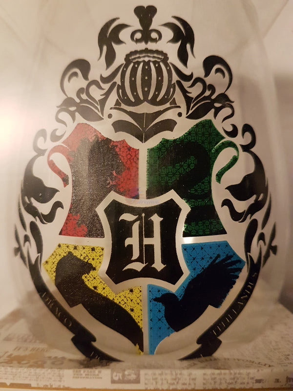 Harry Potter Hogwarts Crest Tear Drop Wine Glass 20 oz