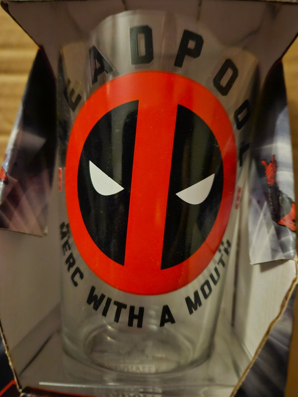 Marvel Deadpool Logo Pint Glass 16 oz