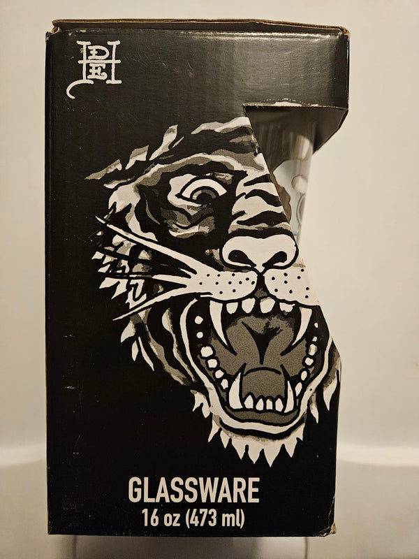 Ed Hardy Skull Hat Gamble Pint Glass 16 oz