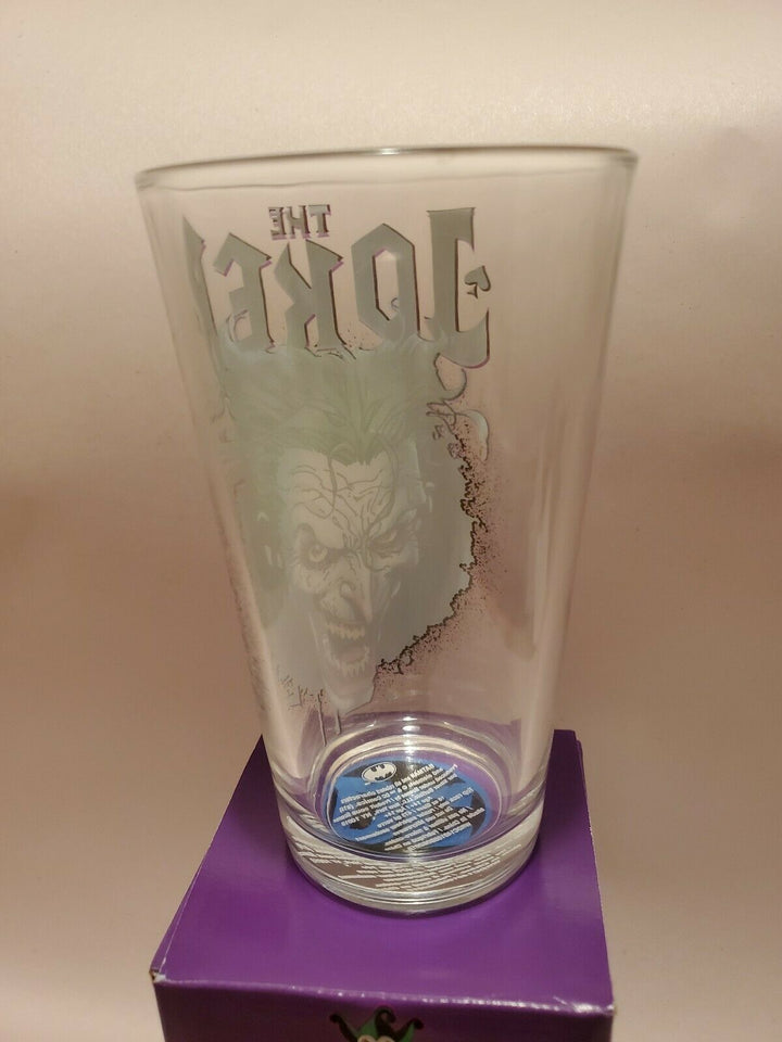 DC Comic Batman The Joker Pint Glass 16 oz Close Up Back