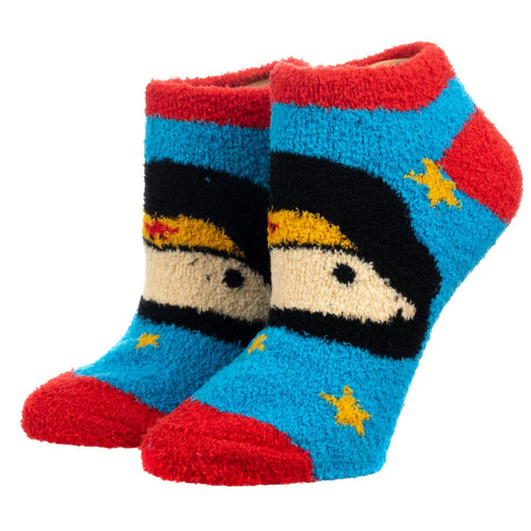 Wonder Woman Fuzzy Ankle Socks
